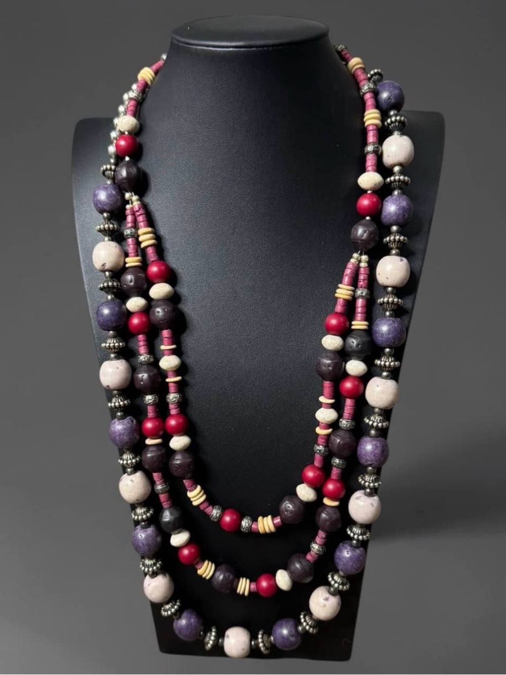 Vintage Multi-Strand Purple and Red Beaded Women's Necklace